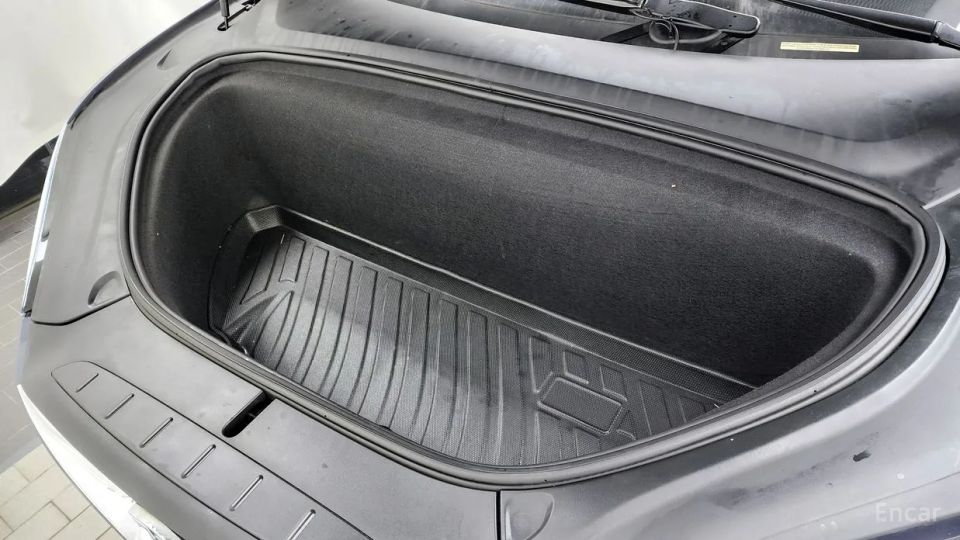 Tesla model-x