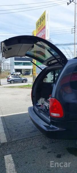 Chrysler Caravan