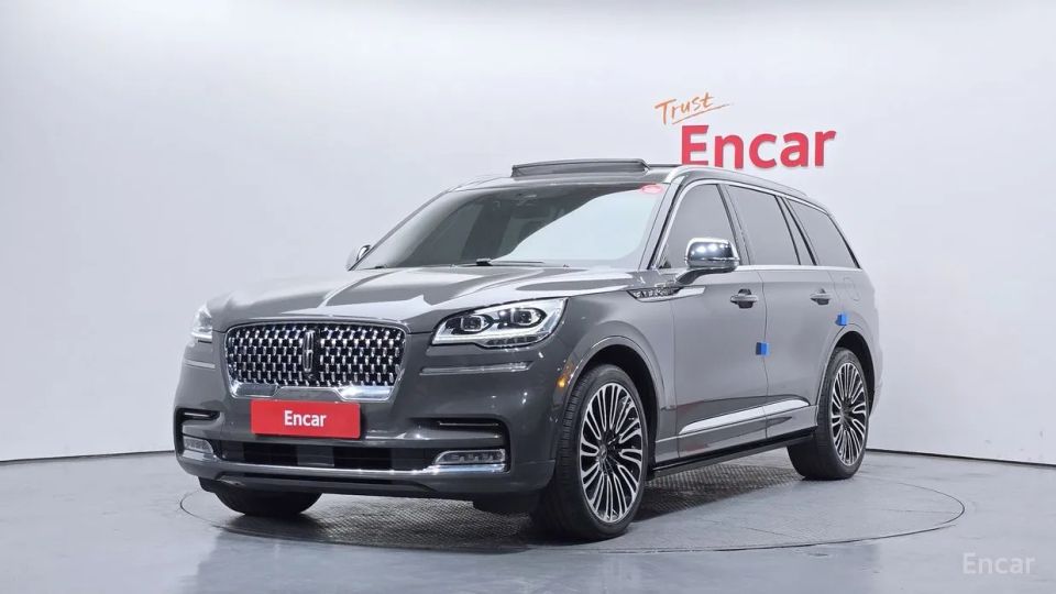 Lincoln Aviator
