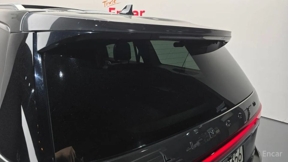 Lincoln Aviator