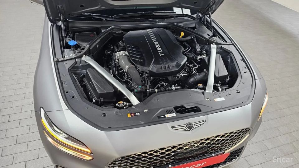 Genesis G70