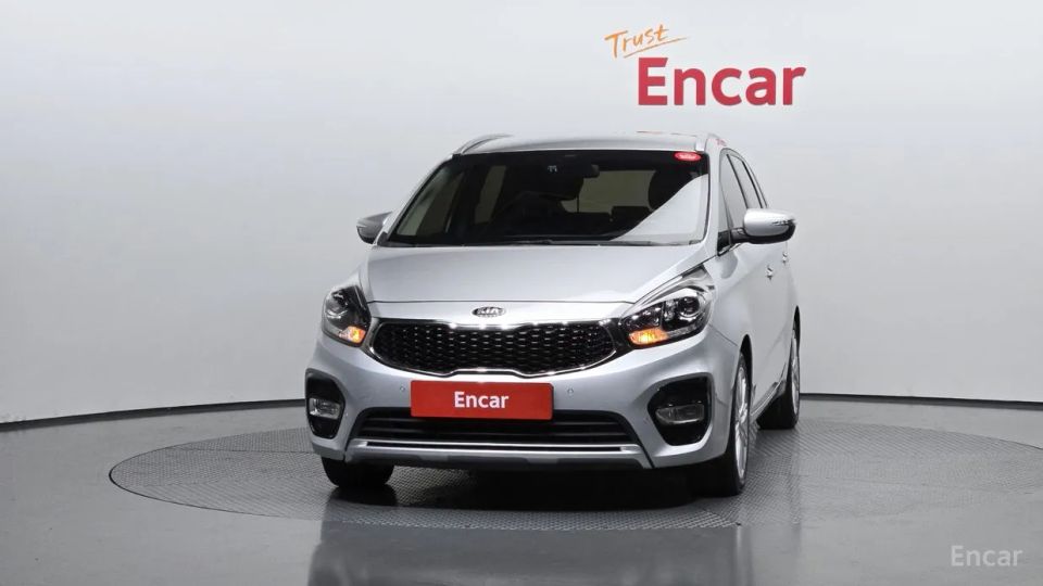 Kia Carens