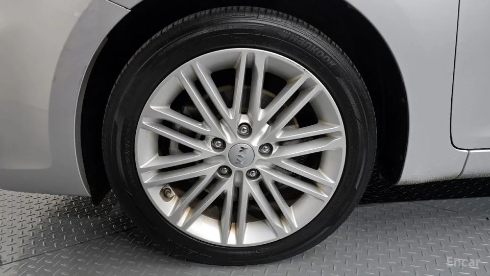 Kia Carens