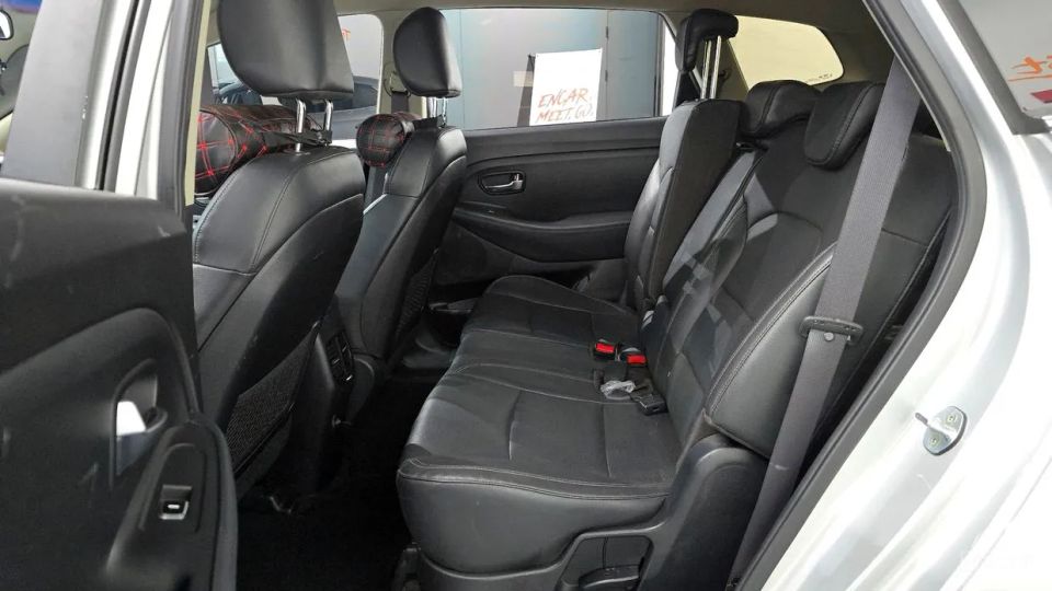 Kia Carens