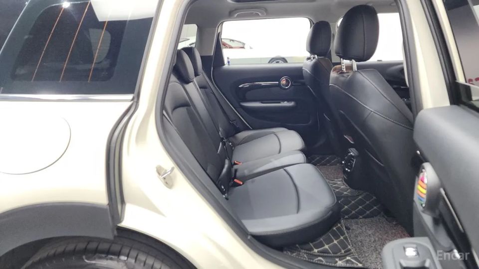 Mini clubman