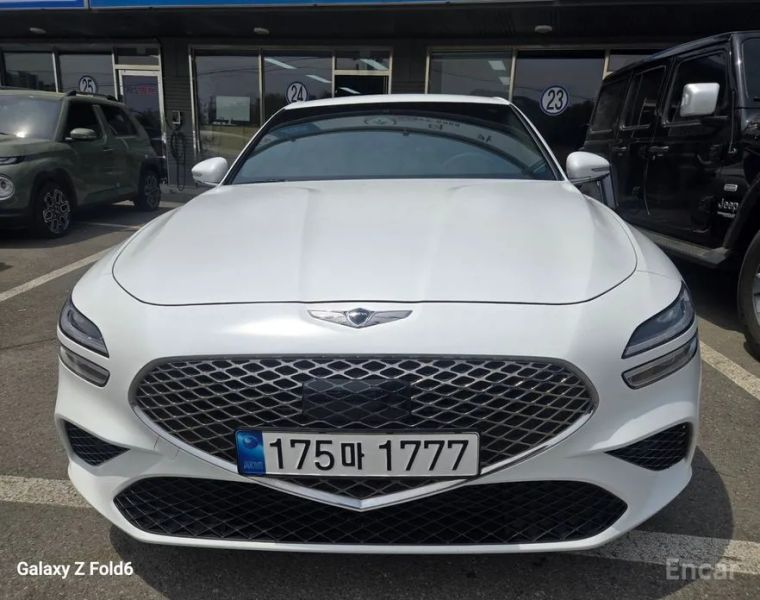 Genesis G70