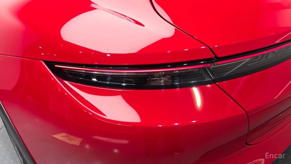 Porsche Taycan