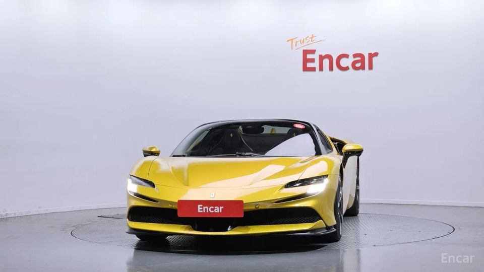 Ferrari SF90