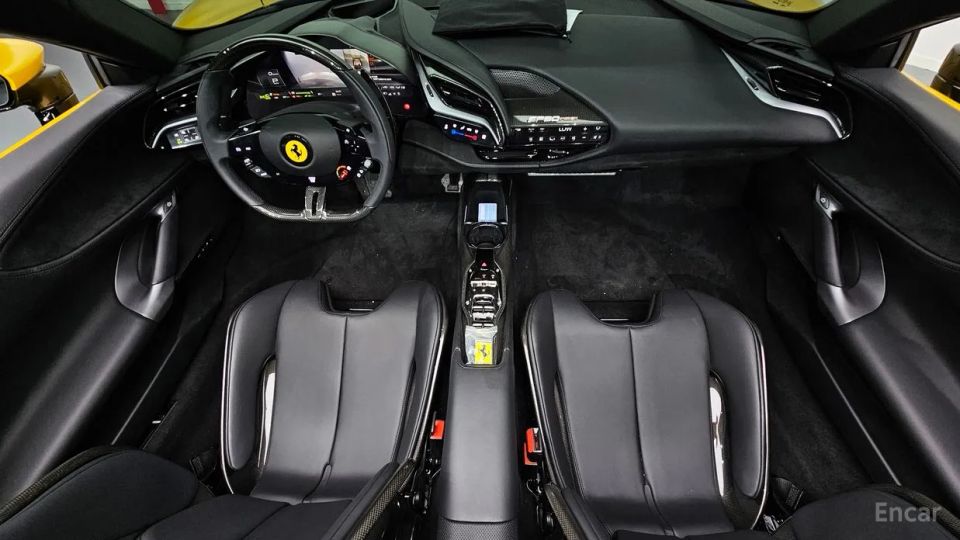 Ferrari SF90