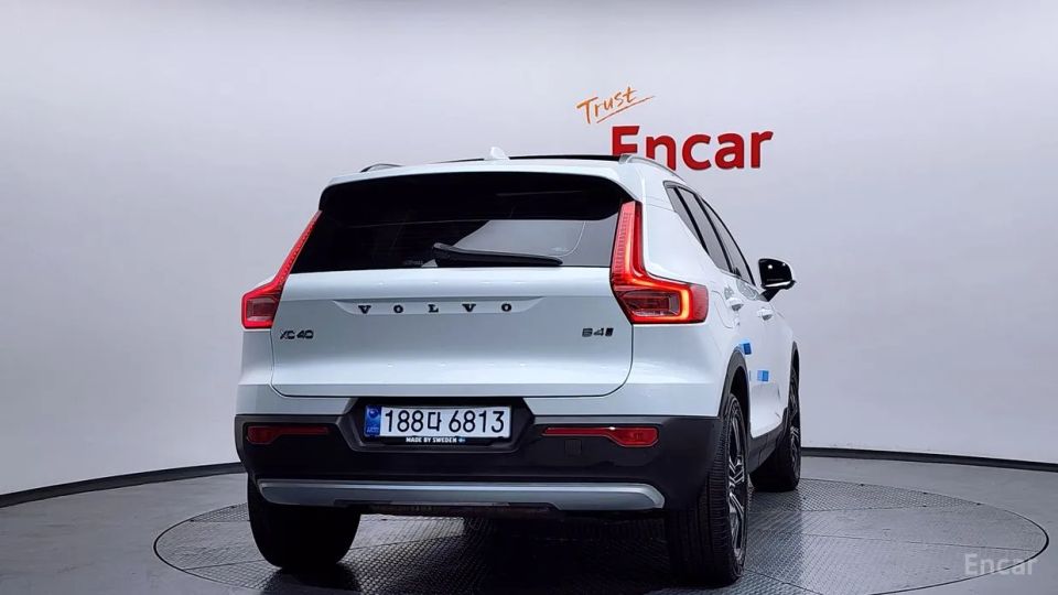 Volvo XC40