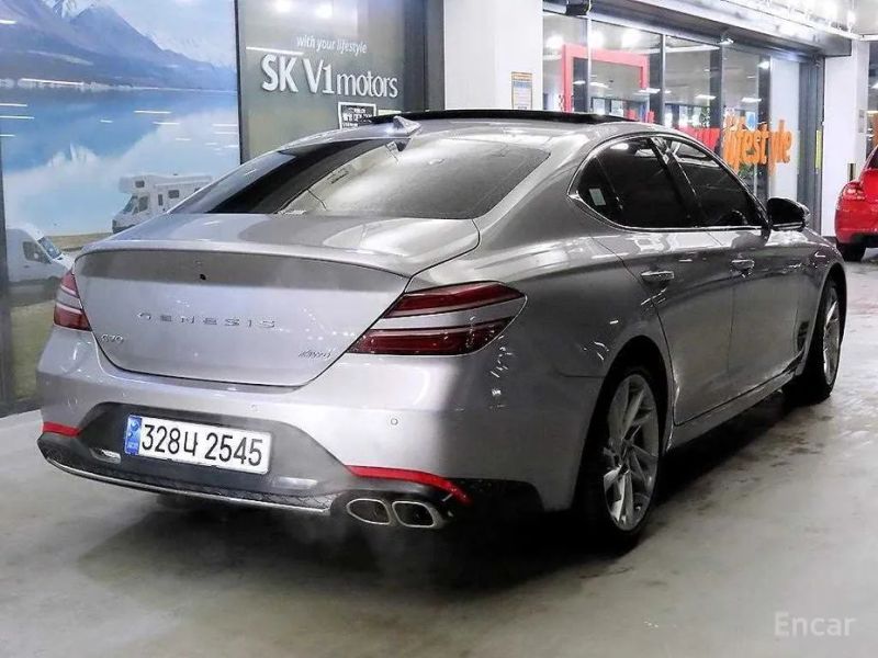 Genesis G70