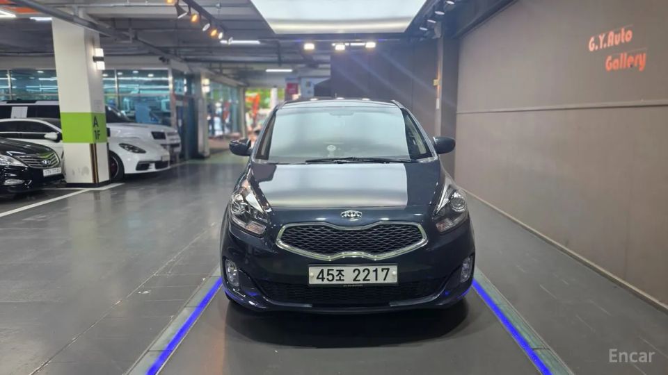 Kia Carens