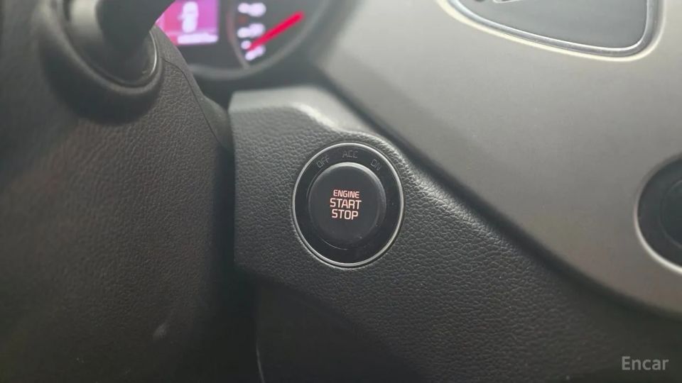 Kia Carens