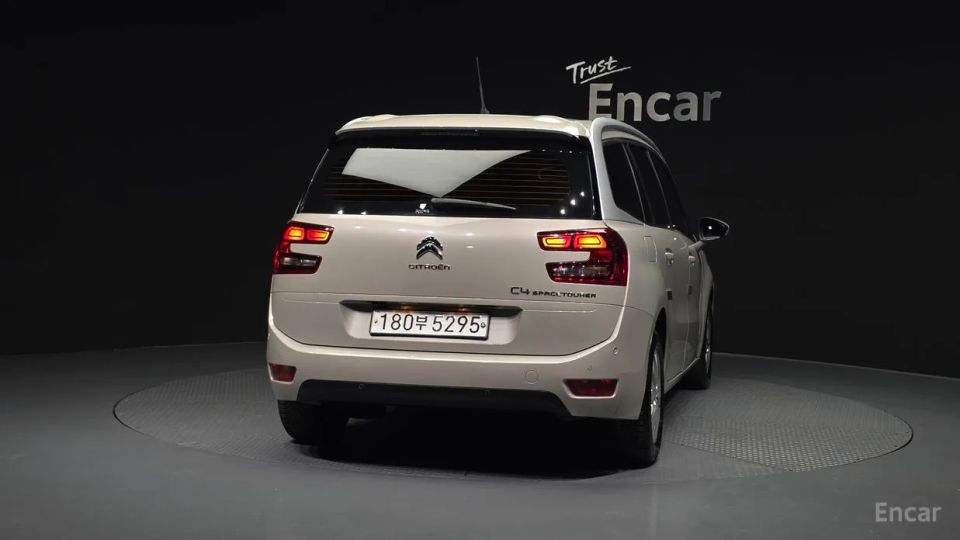 Citroen-DS C4 SpaceTourer