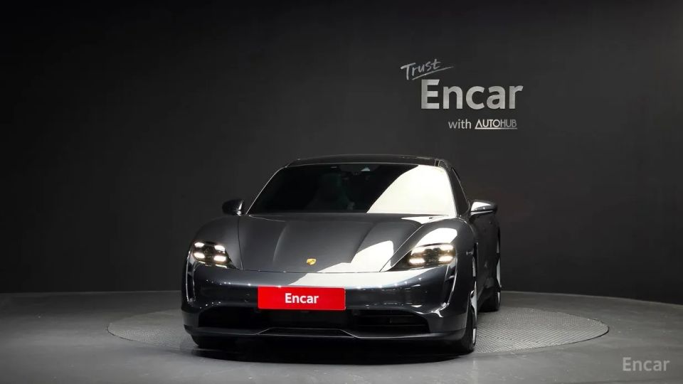 Porsche Taycan