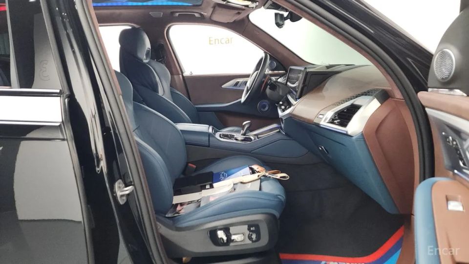 BMW XM