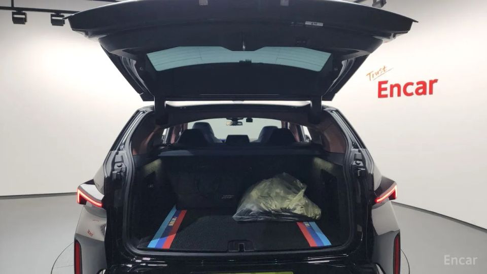 BMW XM