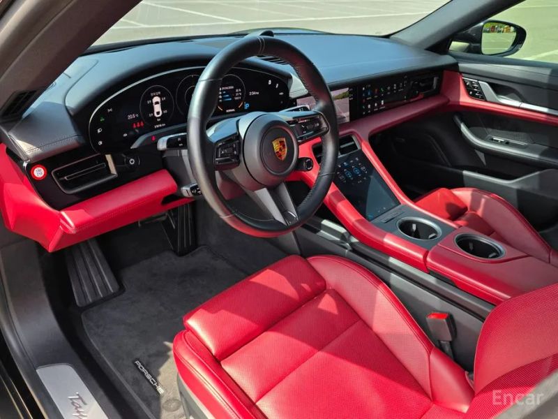 Porsche Taycan