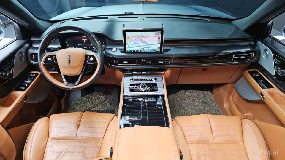 Lincoln Aviator