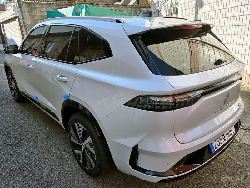 Renault-KoreaSamsung Grand Koleos