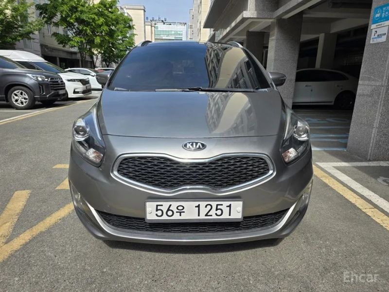 Kia Carens