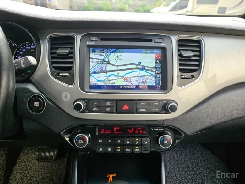 Kia Carens