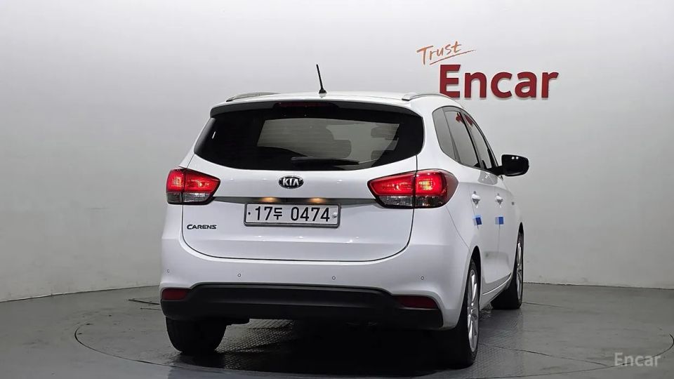 Kia Carens