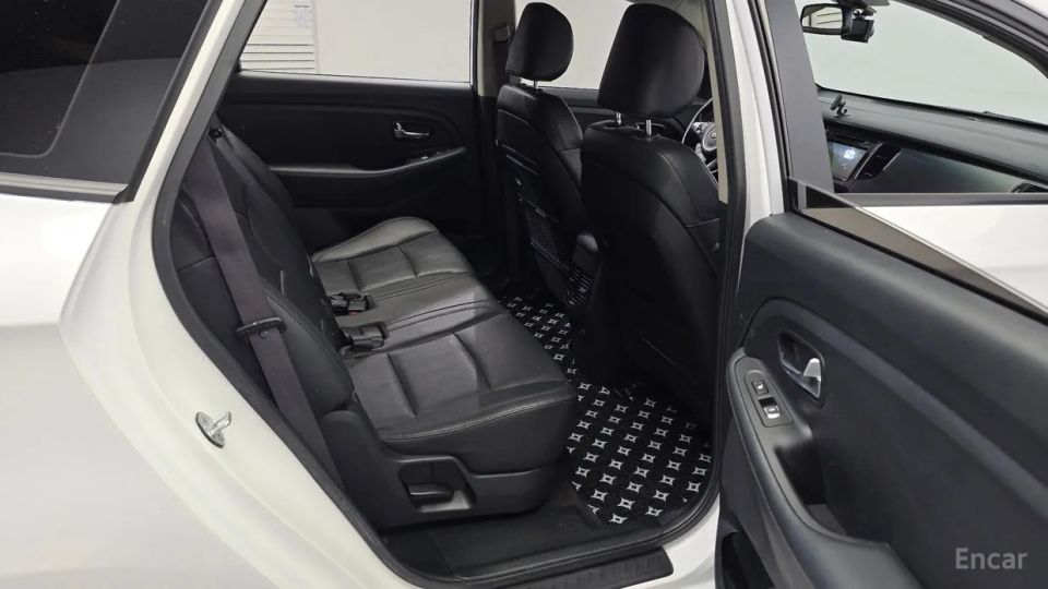 Kia Carens