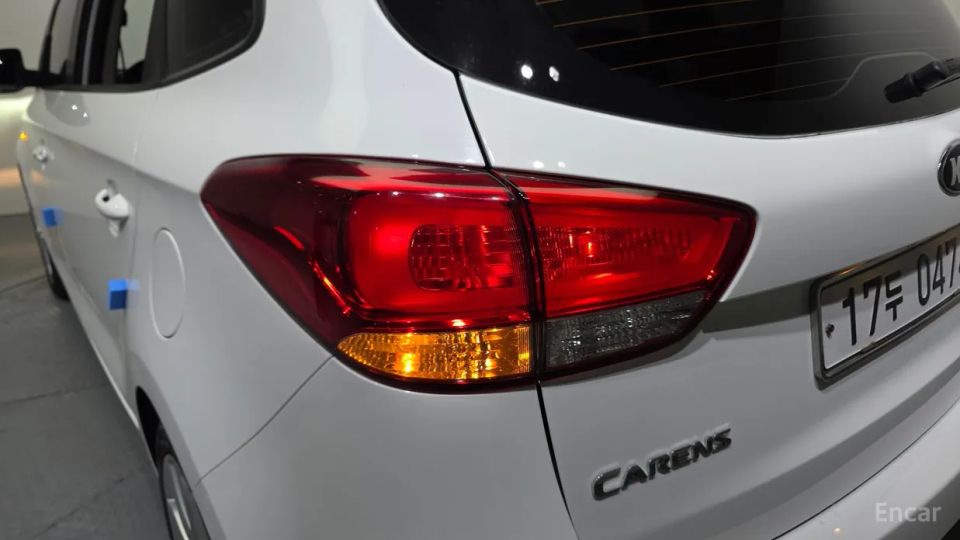 Kia Carens