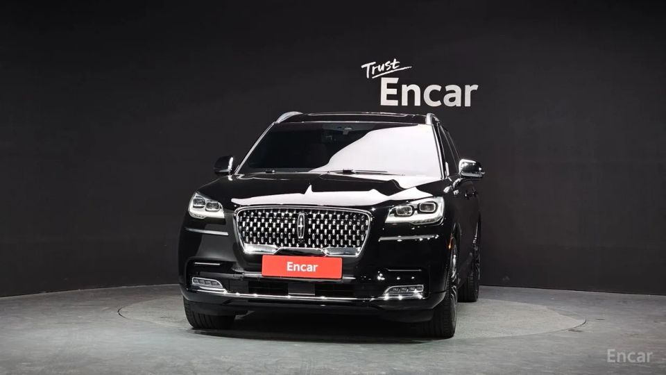 Lincoln Aviator