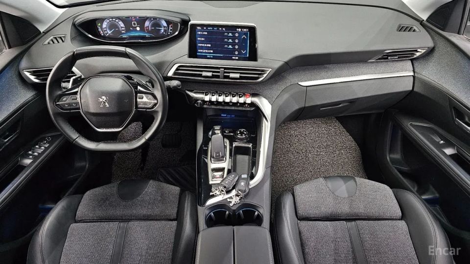 Peugeot 5008