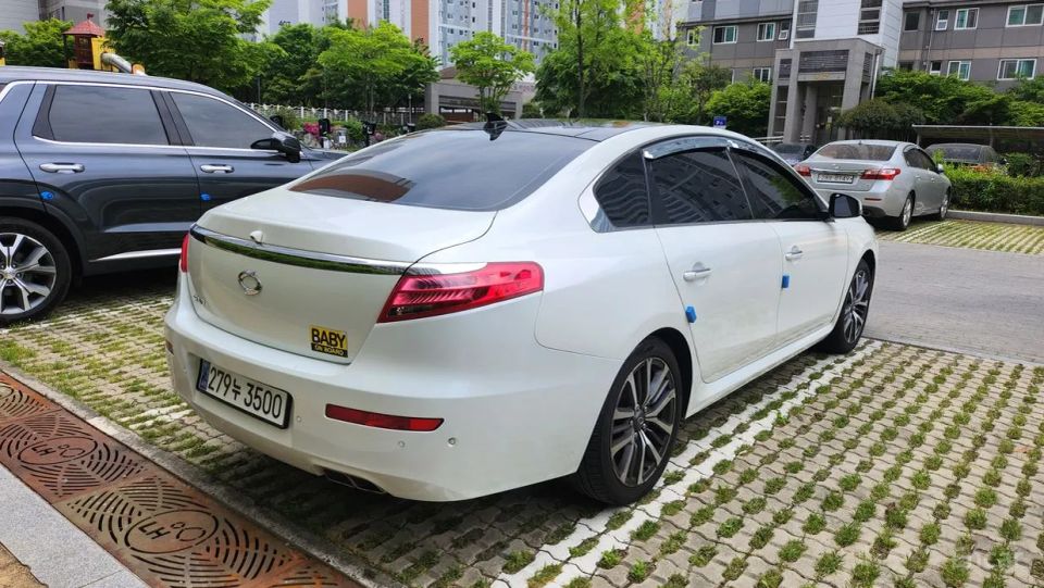 Renault-KoreaSamsung SM7