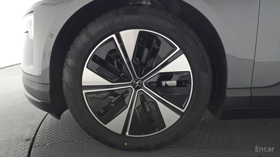 Polestar Polestar 4