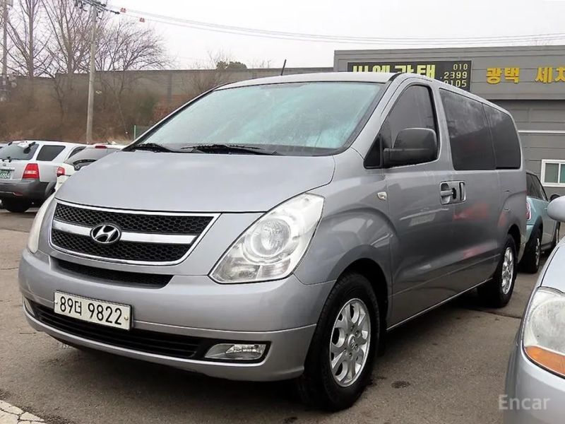 Hyundai Starex