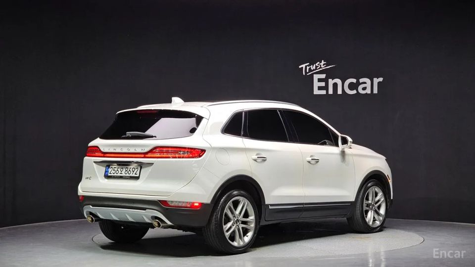 Lincoln MKC