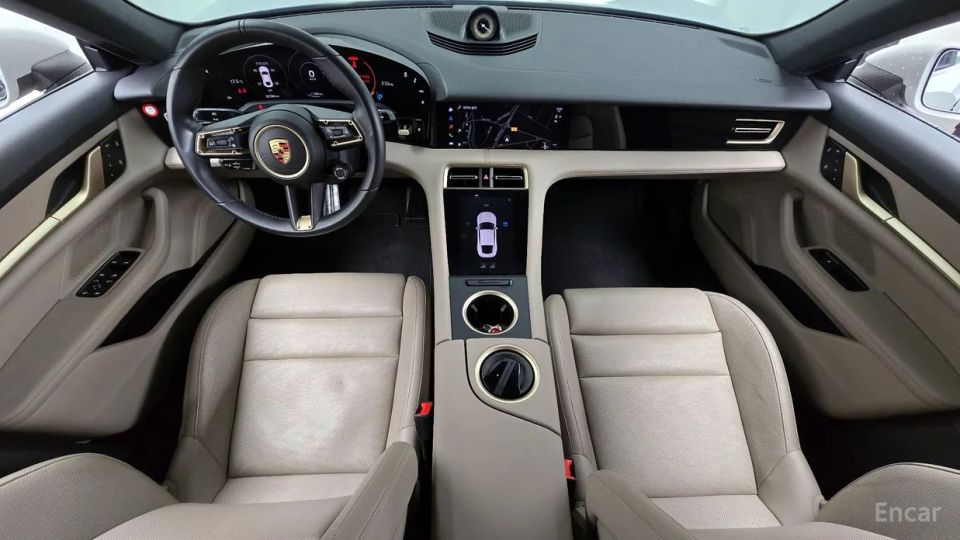 Porsche Taycan