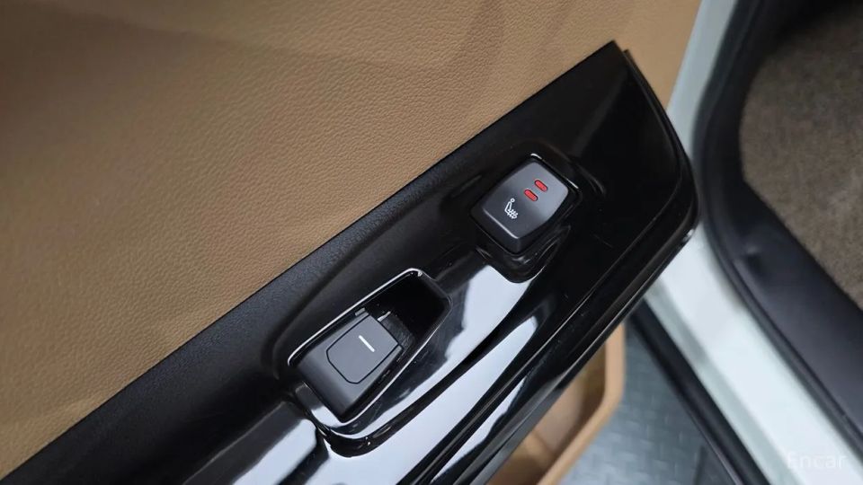 KG_Mobility_Ssangyong Actyon