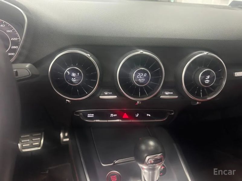 Audi TTS