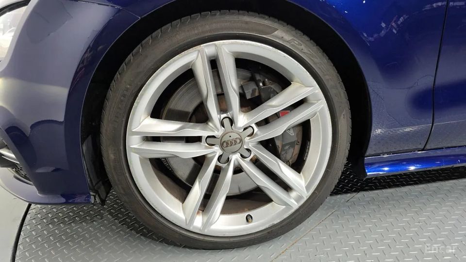 Audi S7