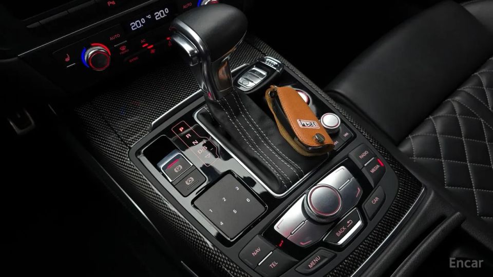 Audi S7
