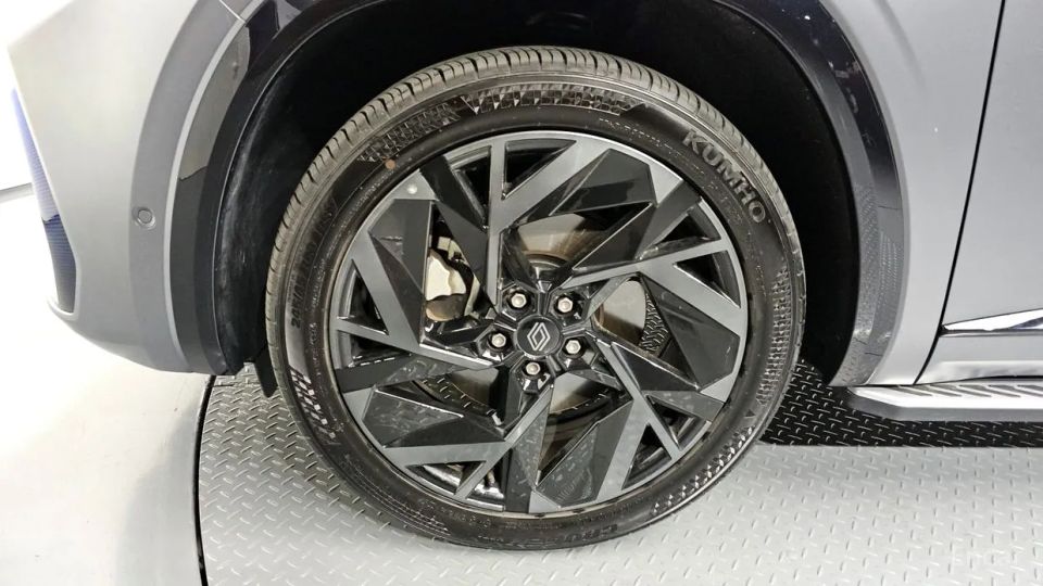 Renault-KoreaSamsung Grand Koleos
