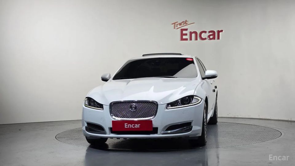 Jaguar xf