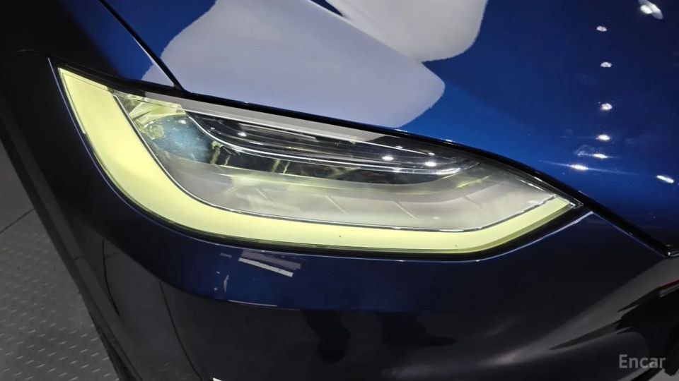 Tesla model-x