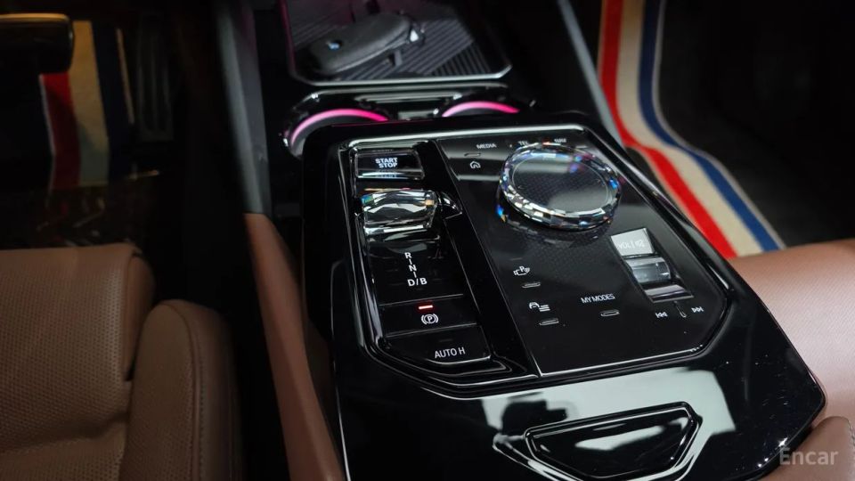 BMW i5