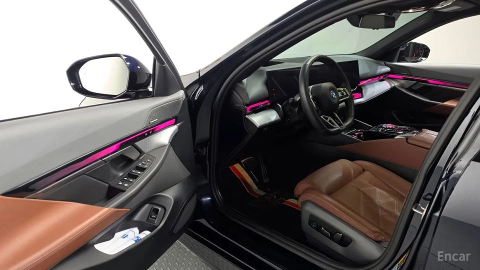 BMW i5