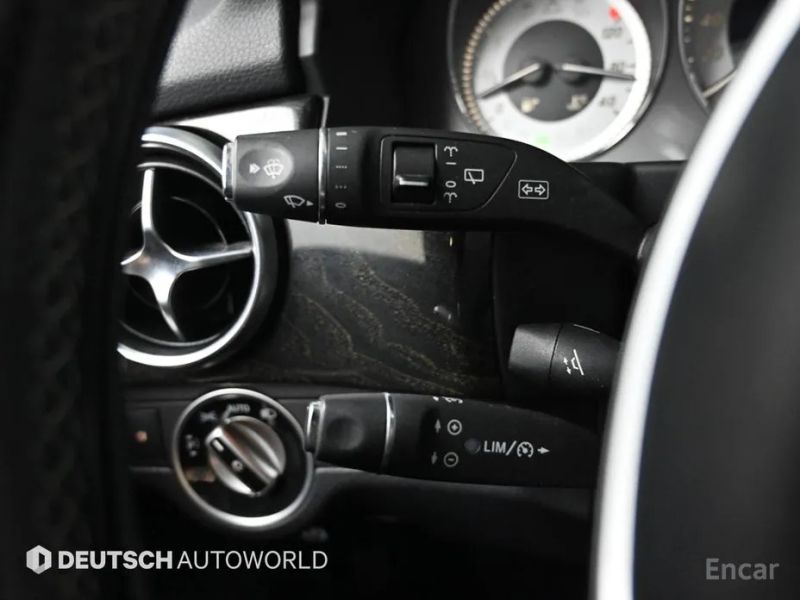 Mercedes-Benz GLK-Class