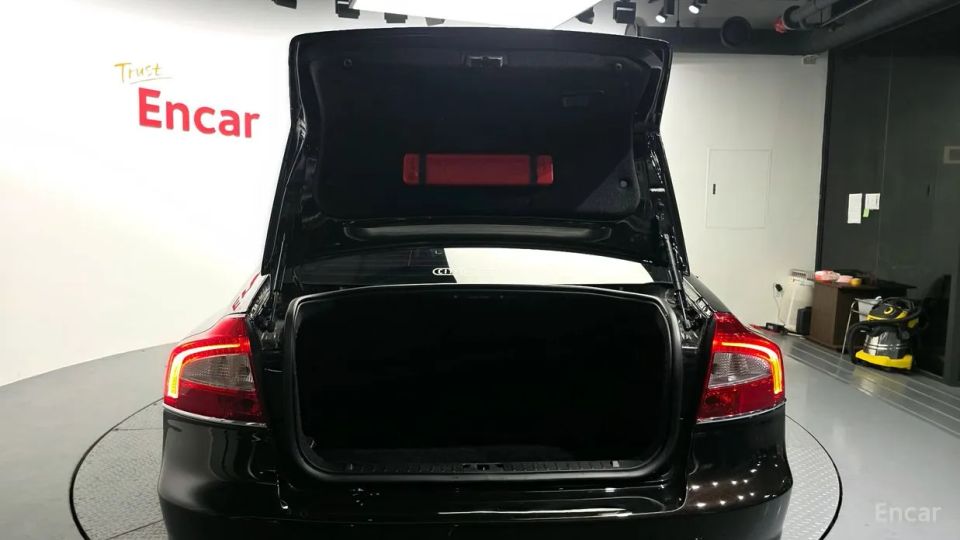 Volvo S80
