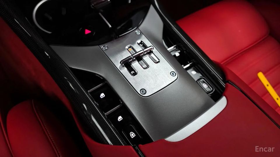 Ferrari Purosangue