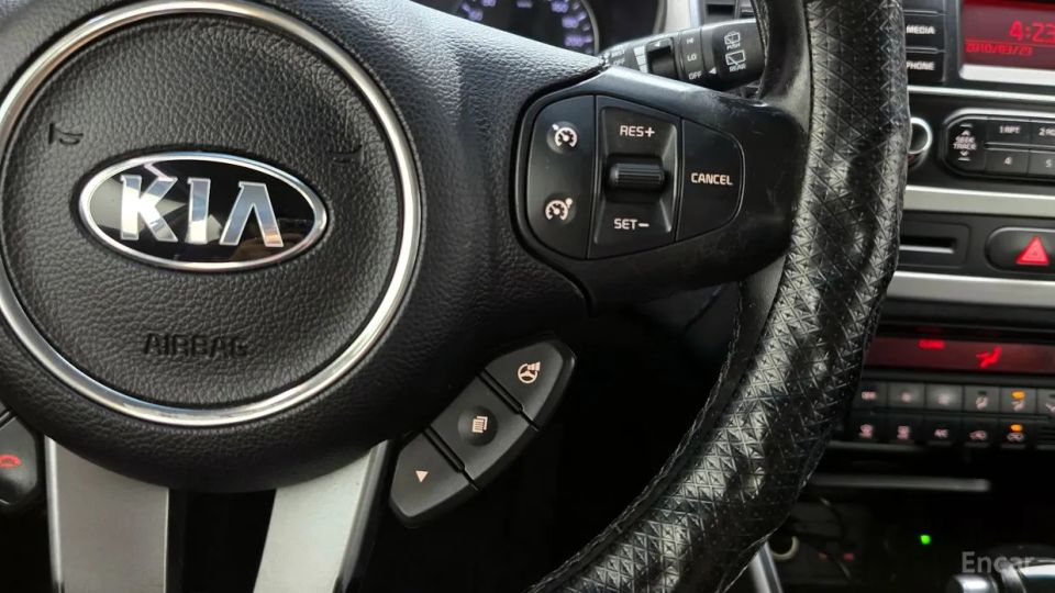 Kia Carens