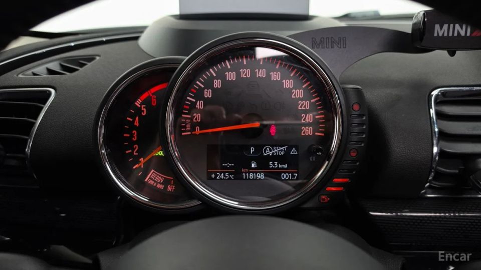Mini clubman